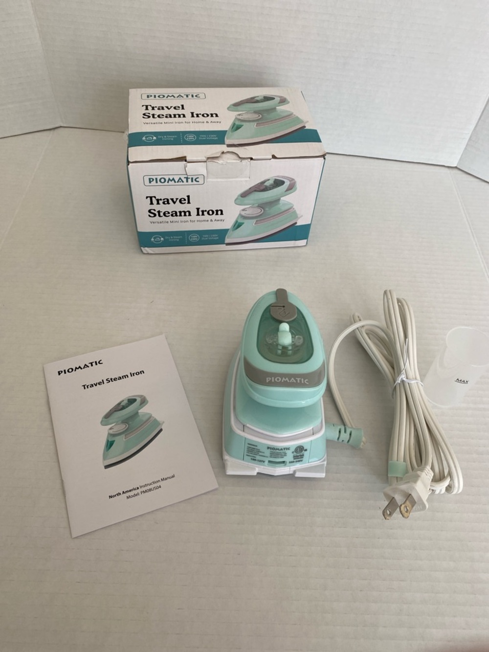 PioMatic Mint Travel Steam Iron